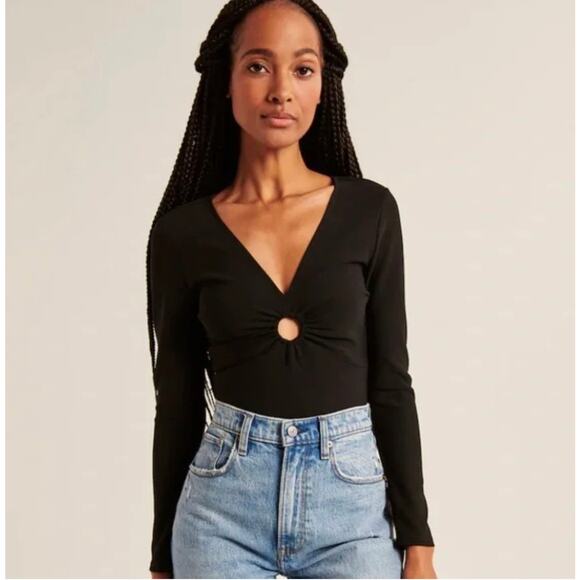 Abercrombie & Fitch Long Sleeve O-Ring V-Neck Blouse Top Black - Picture 3 of 14